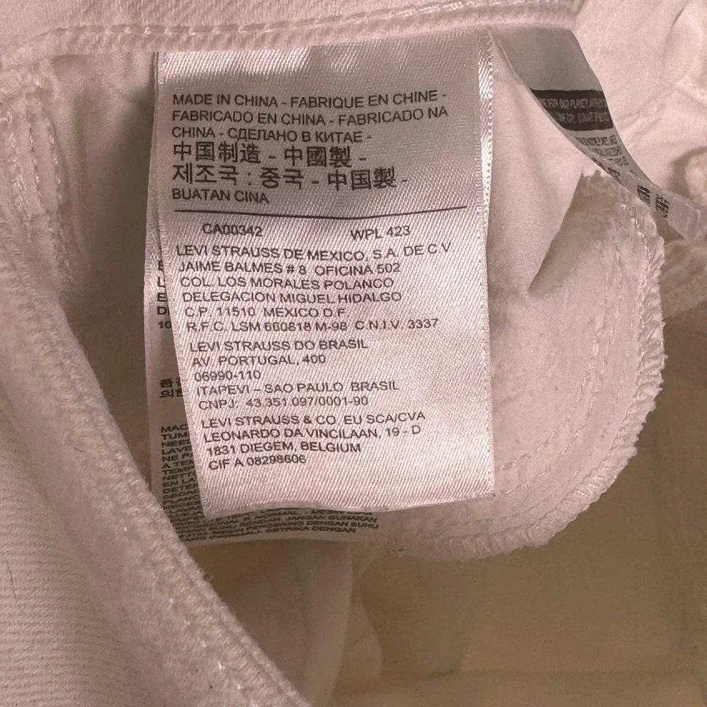 Levis 535 Jeans Womens 27 White Distressed Super Skinny Stretch Ripped Knee‎ - Picture 10 of 12